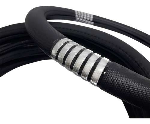 Cubre Volante Desing Reflex Plateado 38cm -estilo Y Diseño- Negro