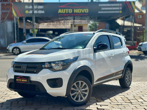 Fiat Mobi MOBI TREKKING 1.0 Flex 5p.