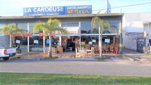 Imagen 8 de 14 de Local Comercial En El Ingreso A Mar De Ajó.
