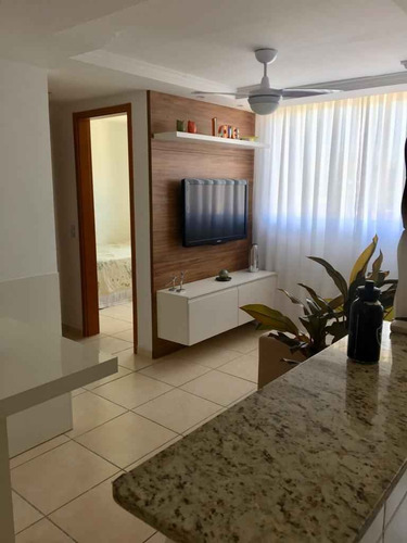 Apartamento À Venda Na Avenida Chrisóstomo Pimentel De Oliveira, Anchieta, Rio De Janeiro - Rj - Liv-2333