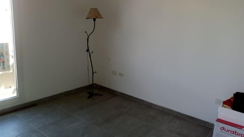 Imagen 6 de 11 de Departamento En Pilar