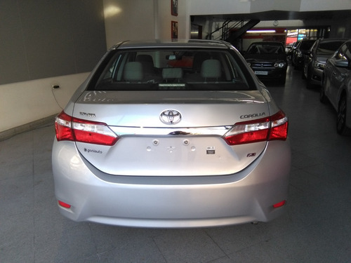 Imagen 6 de 13 de Toyota Corolla 2016 1.8 Xli Cvt Automatico