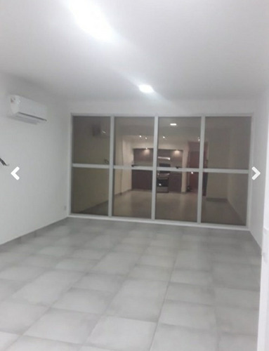 Imagen 2 de 14 de Oportunidad!!! Monoambiente En Monte Grande. Consulte!!!!