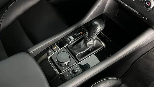 Mazda 3 GRAND TOURING LX