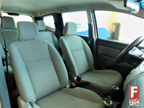 Nissan Livina Grand S 1.8 16v Flex Fuel Aut.