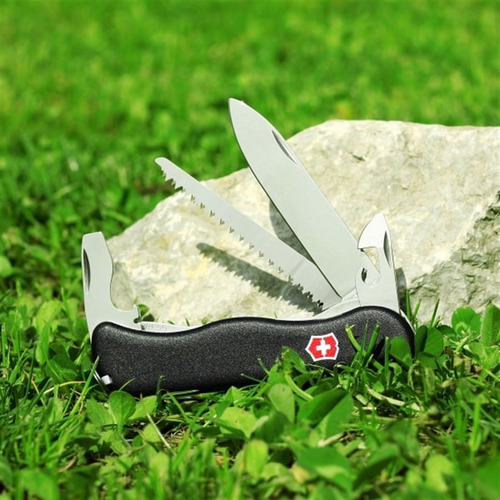 Canivete Victorinox Forester Preto 12 Funções