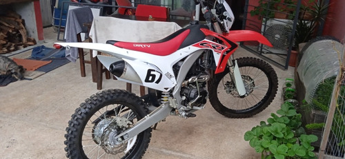 Imagen 5 de 6 de Dirty Crx 250