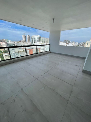 Penthouse De 3 Niveles Us$1,376,711 (ea)