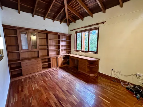 Casa En Arriendo En Loma Del Escobero. Cod A776176