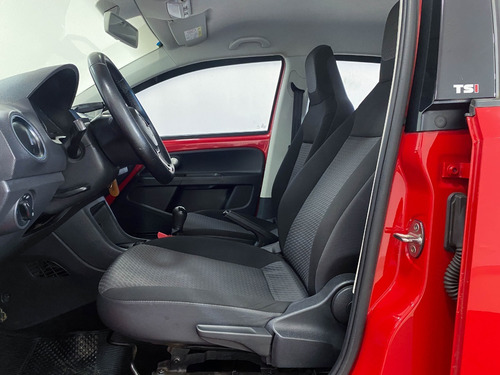 Imagem 11 de 17 de Volkswagen Up