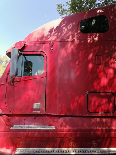 Imagen 2 de 12 de Camion Freightliner Century 2007