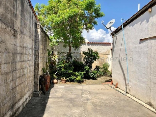 Imagen 24 de 30 de Casa En Venta En Cabudare La Morenera, Flex. Mls #22-9802, Profesional Inmobiliario Rocelys Lugo 414-1275734.