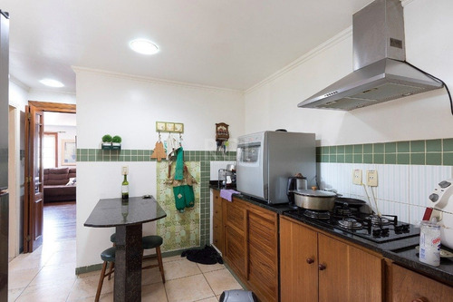 Casa Em Tristeza Com 5 Dormitórios - Lu431415