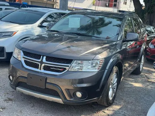Dodge Journey 2.4 Sxt 7 Pasajeros At