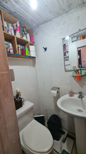 Venta De Casa En Pasaje Cerrado En Franklin