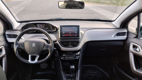 Peugeot 208 FELINE 1.6 TIPTRONIC 6