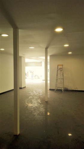 Local Comercial En Arriendo En Santiago