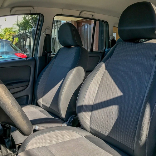 Volkswagen Suran 1.6 Comfortline 2011