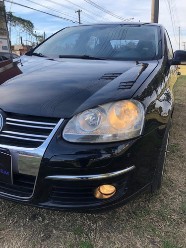 Imagen 1 de 9 de Volkswagen Vento Luxury 2.5 2009