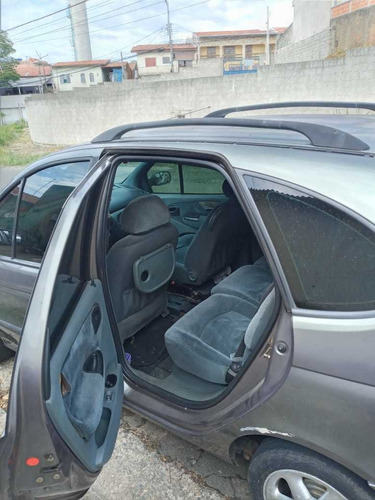 Renault Scenic 2000 2.0 Rt 5p