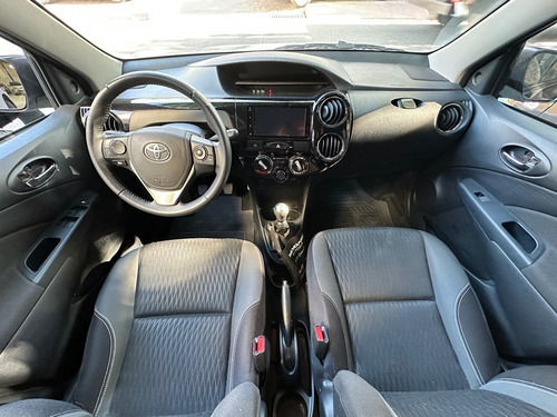 Imagen 5 de 8 de Toyota Etios 1.5 5ptas Xls 6mt (l18) Igual A 0km