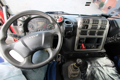 Imagem 13 de 15 de Iveco Stralis 360 6x2