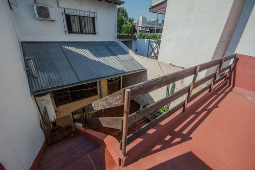 Venta Ph Tipo Casa 5 Amb-villa Luzuriaga-permuta