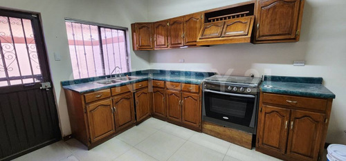 Casa En Renta En Cumbres I Etapa, Chihuahua, Chihuahua