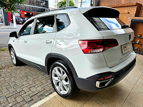 Volkswagen Taos 1.4 250 TSI TOTAL FLEX COMFORTLINE AUTOMÁTICO