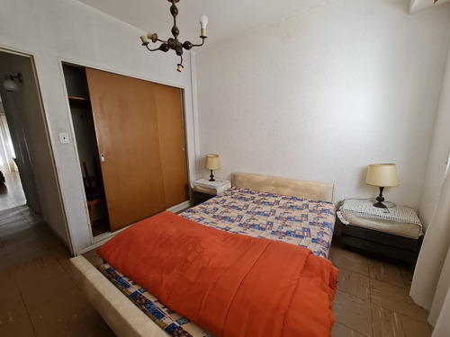 Departamento 2 Ambientes A La Calle