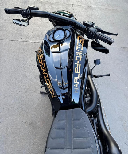 Harley-davidson Vrscdx 2013