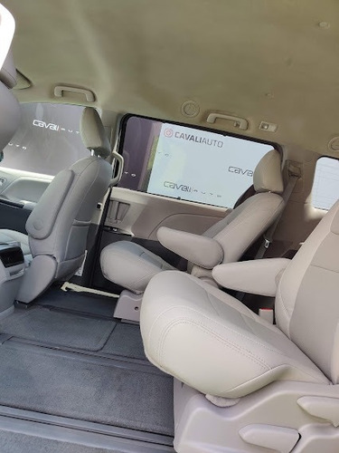 Imagen 14 de 15 de Toyota Sienna Le 2016