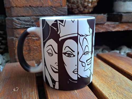 Taza Mágica Villanas Disney Maléfica Cruella Ursula Reina Ma