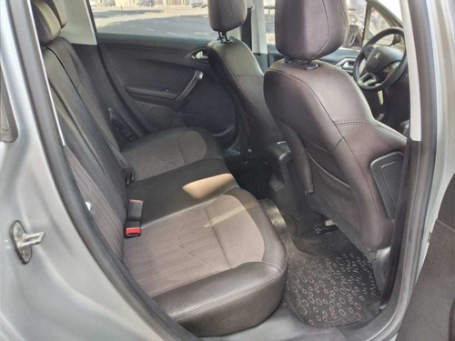 Imagen 11 de 13 de Peugeot 2008 2016 1.6 Feline