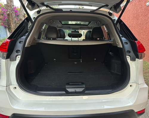 Nissan X-Trail 2.5 Exclusive 2 Row Cvt