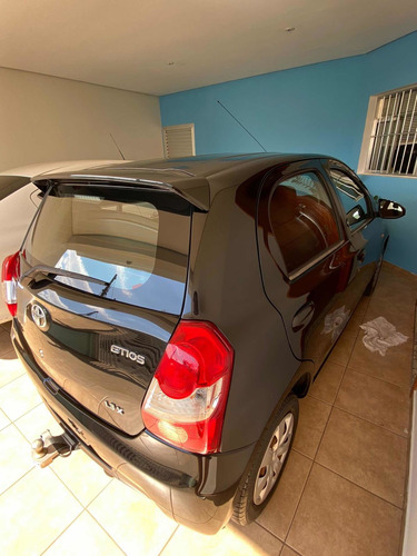 Imagem 2 de 6 de Toyota Etios 2016 1.3 16v X 5p