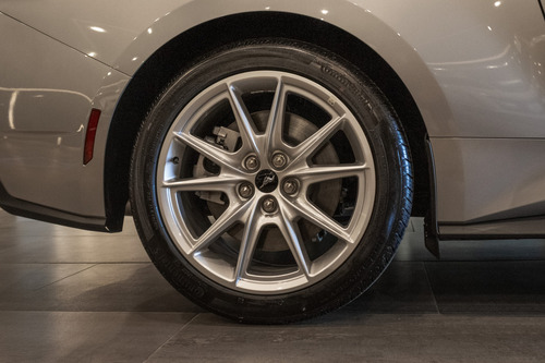 Ford Mustang 5.0l Gt V8 At