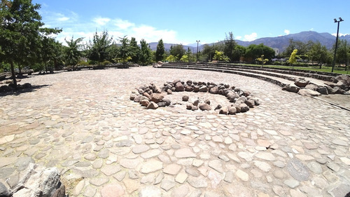 Sitio Cond. Los Ríos, Piedra Roja