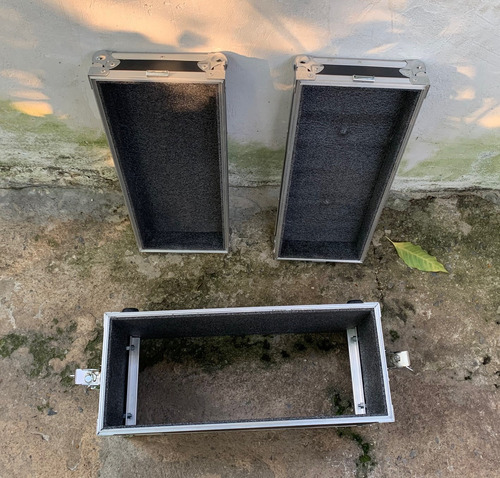Hard Case Periféricos 4u Rack Padrão 19 Base 20cm Tampa 05cm Preto (Usado)