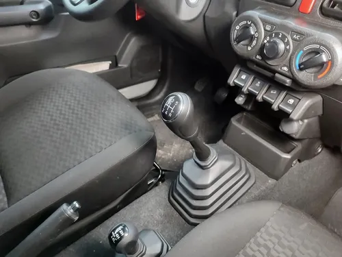 Suzuki Jimny 1.5 M/t