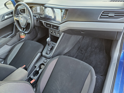 Volkswagen Virtus COMFORTLINE 1.6 AUTOMÁTICO LINEA NUEVA