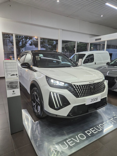 Peugeot 2008 1.0T Gt