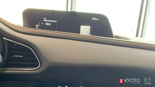 Imagen 7 de 15 de Mazda Cx-30 Hibrida Grand Touring 2023 Cuarzo Platino