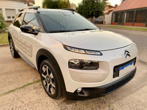 Citroen C4 Cactus Puretech 1.2 Turbo Automatico Impecable