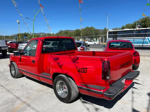 Chevrolet Cheyenne 5.3 2500 Cab Reg Paq N 4x2 Mt