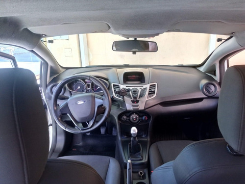 Imagem 7 de 12 de New Fiesta Sedan 2011 1.6 16v Se Flex