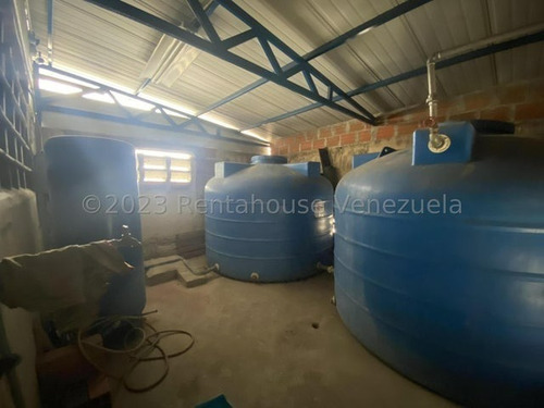 Imagen 6 de 13 de Edificio Industrial/galpón Comercial En Venta Boleita Norte