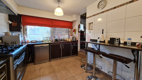 Casa Chalet En Venta 6 Amb Con Patio Y Pileta Olivos Golf