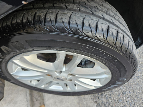 Ford Focus 2 2.0 Ghia Mt