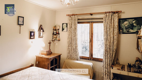 Casa En Venta De 3 Dorm. En Concepción. Valor 130.000.000